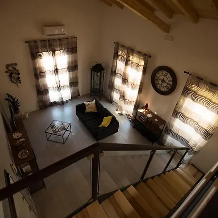 Hygge House Apartment