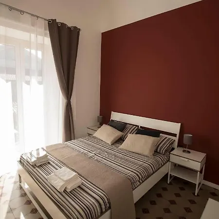 Hygge House شقة كاتانيا